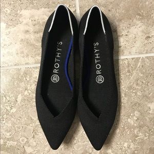 Never worn Rothys black pointed toe flats